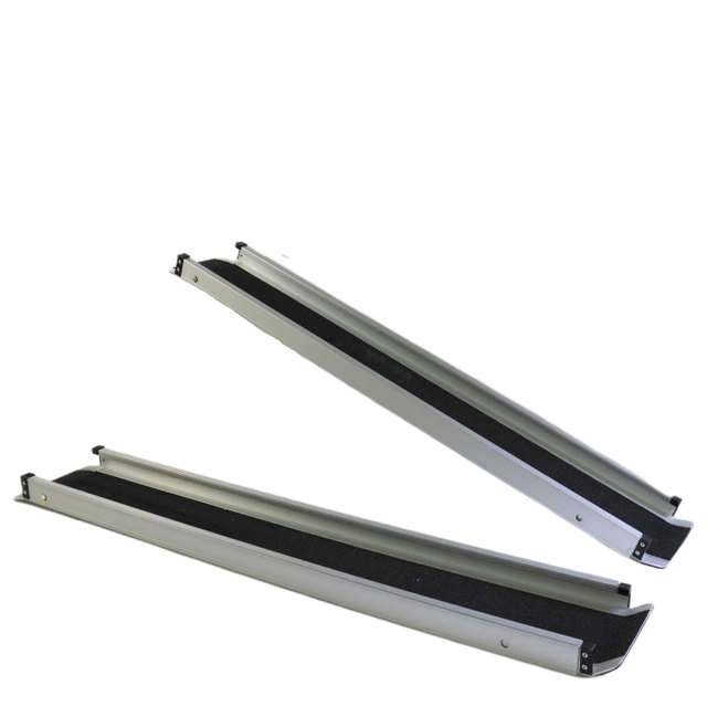 2 Section Telescopic Aluminium Wheelchair Ramps with Anti-slip Paster