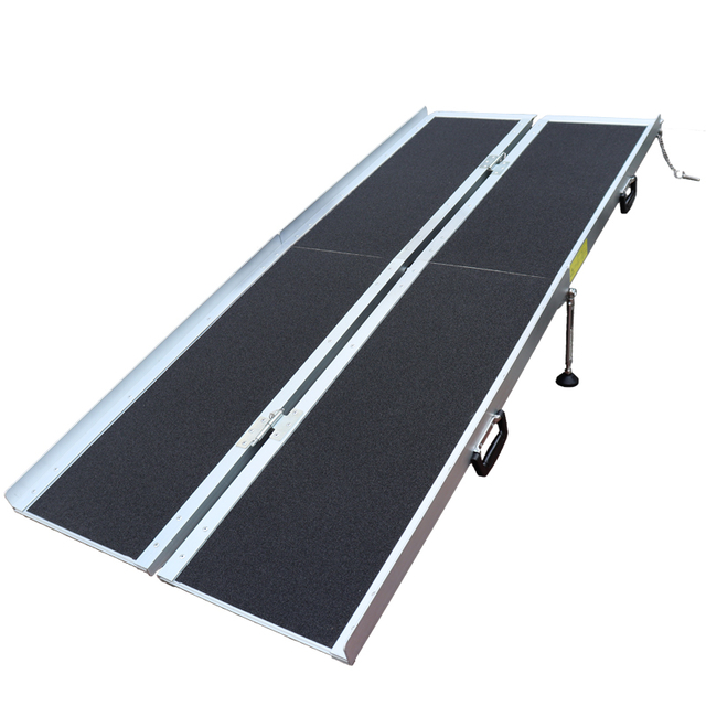 Tri-folding heavy loading wheelchair ramp with anti-slip tape