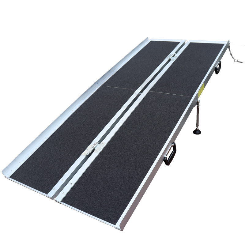 Tri-folding heavy loading wheelchair ramp with anti-slip tape